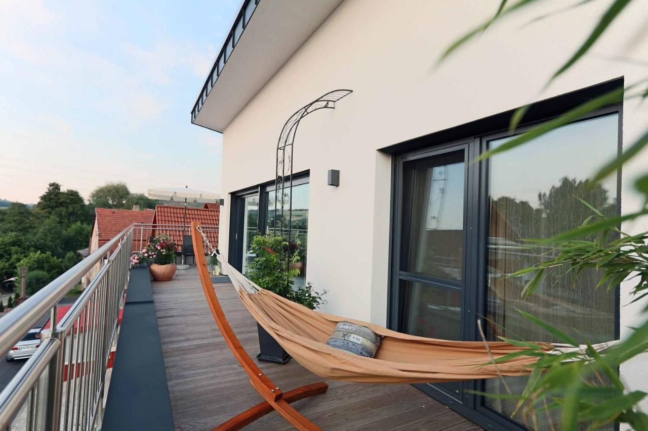 Apartamento Penthouse Tauberblick Tauberbischofsheim Exterior foto